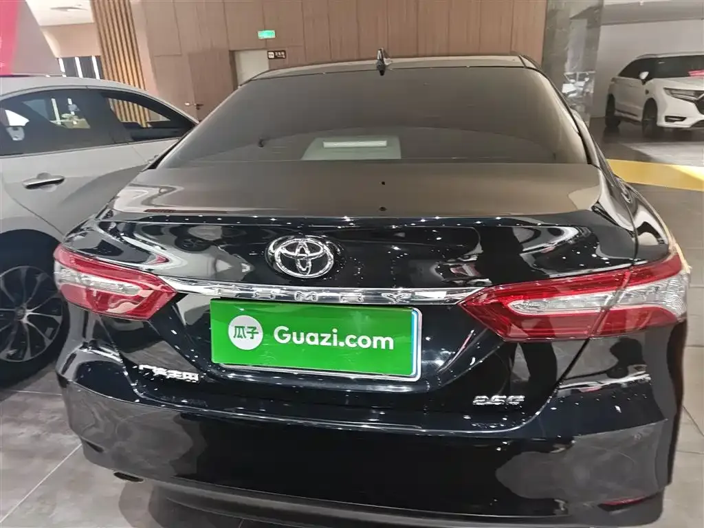 Toyota Camry 2021 из CN, фото 6