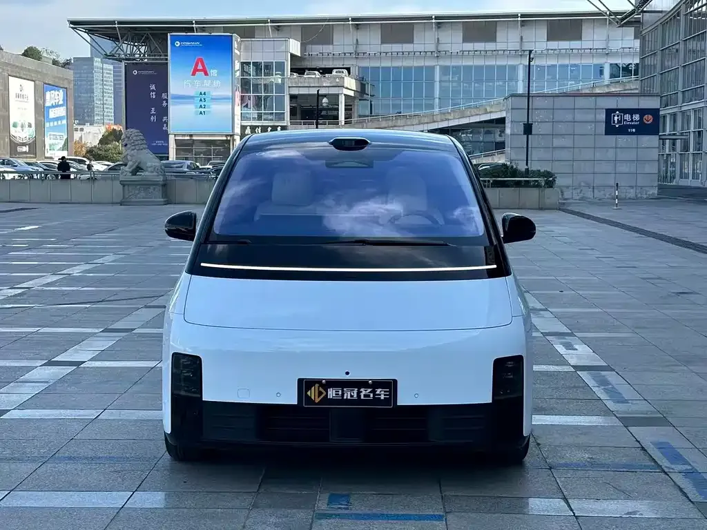 Li Auto MEGA 2025 из CN, фото 2