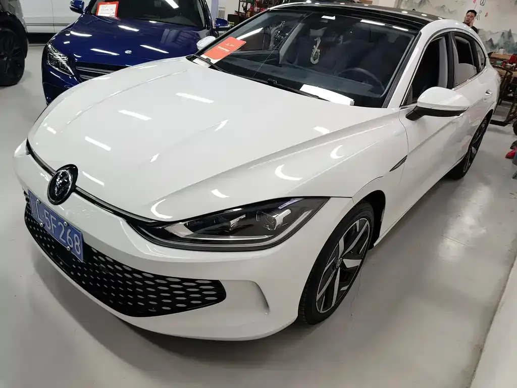 Volkswagen Lamando 2024 из CN, фото 1