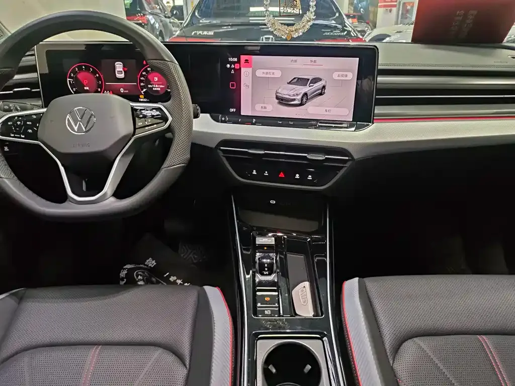 Volkswagen Lamando 2024 из CN, фото 7