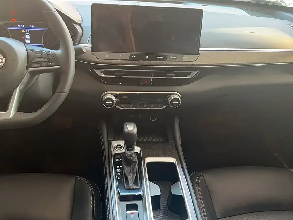 Nissan Teana 2024 из CN, фото 10