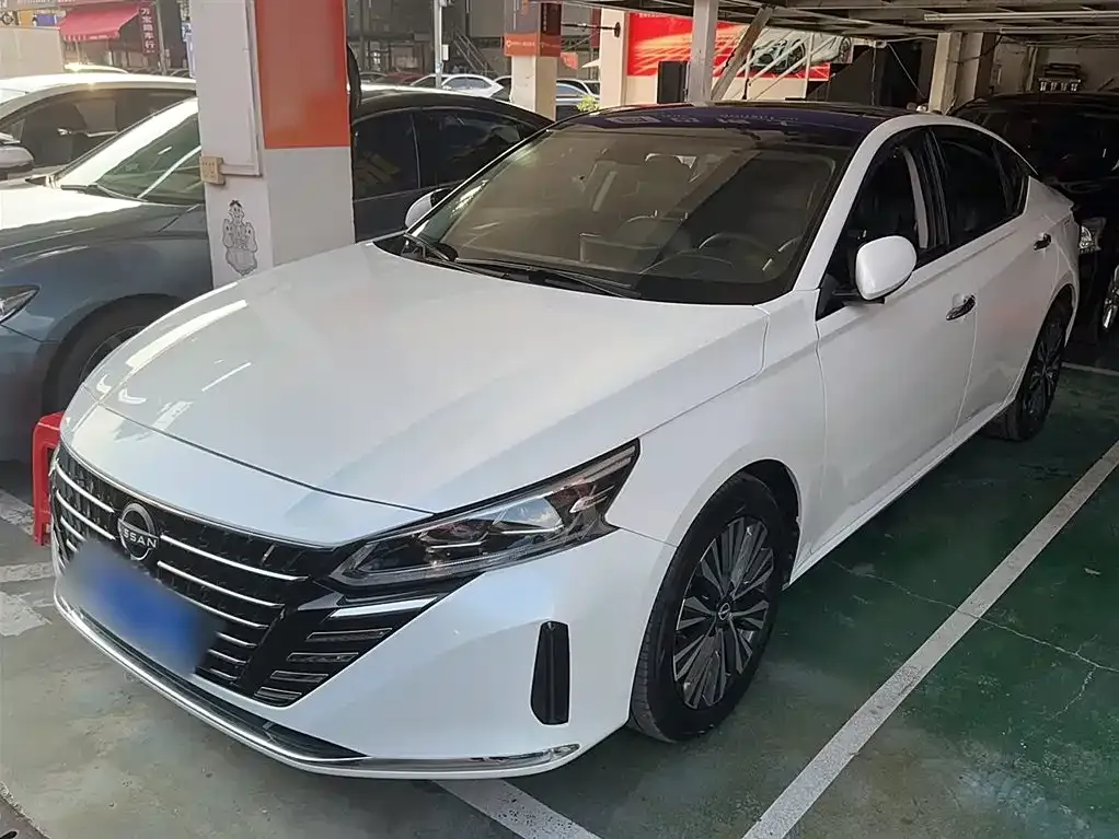 Nissan Teana 2024 из CN, фото 2