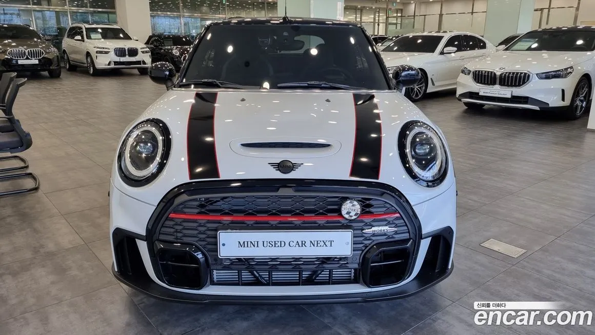 Mini Cooper Convertible 2024 из KR, фото 1