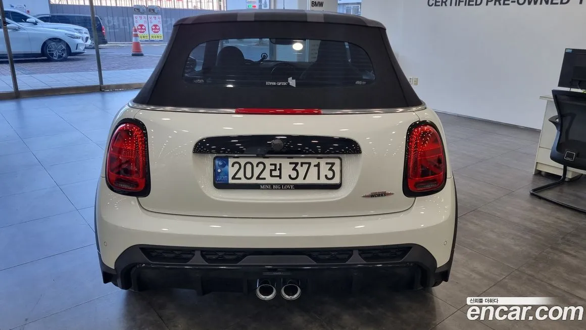 Mini Cooper Convertible 2024 из KR, фото 4