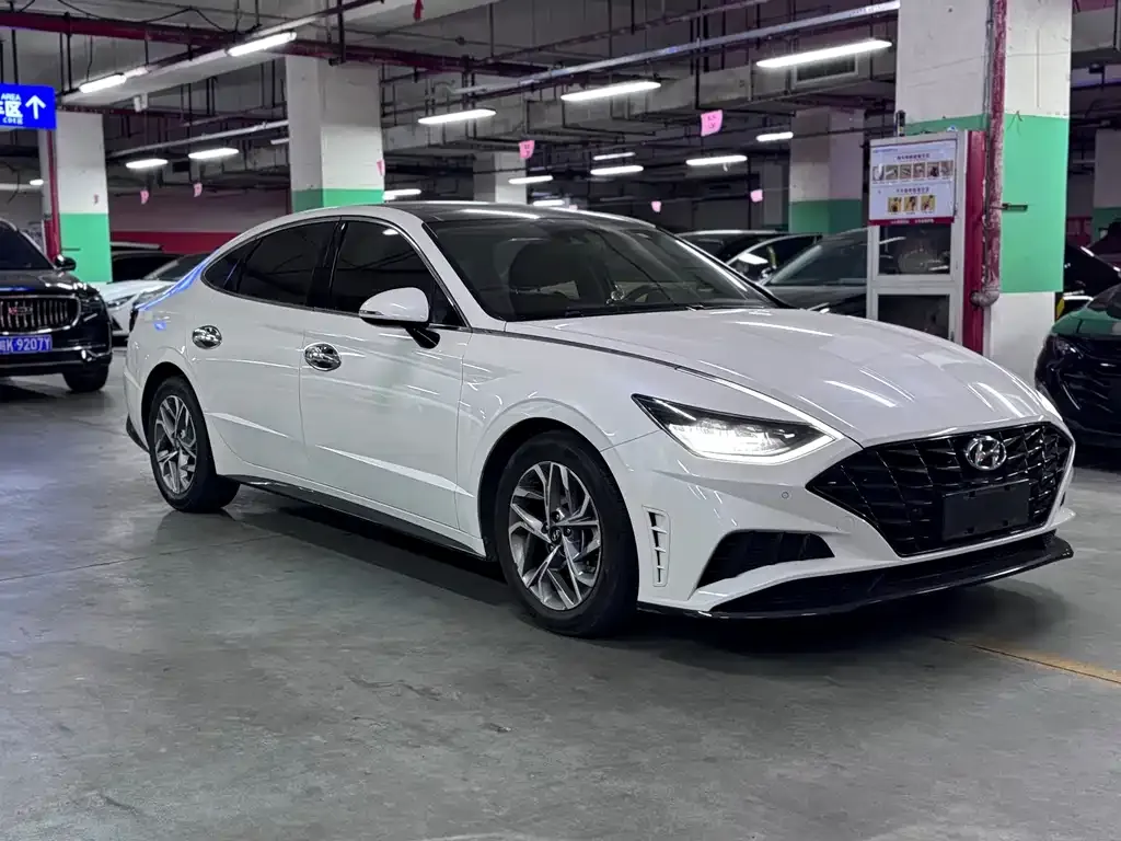 Hyundai Sonata — фото 3