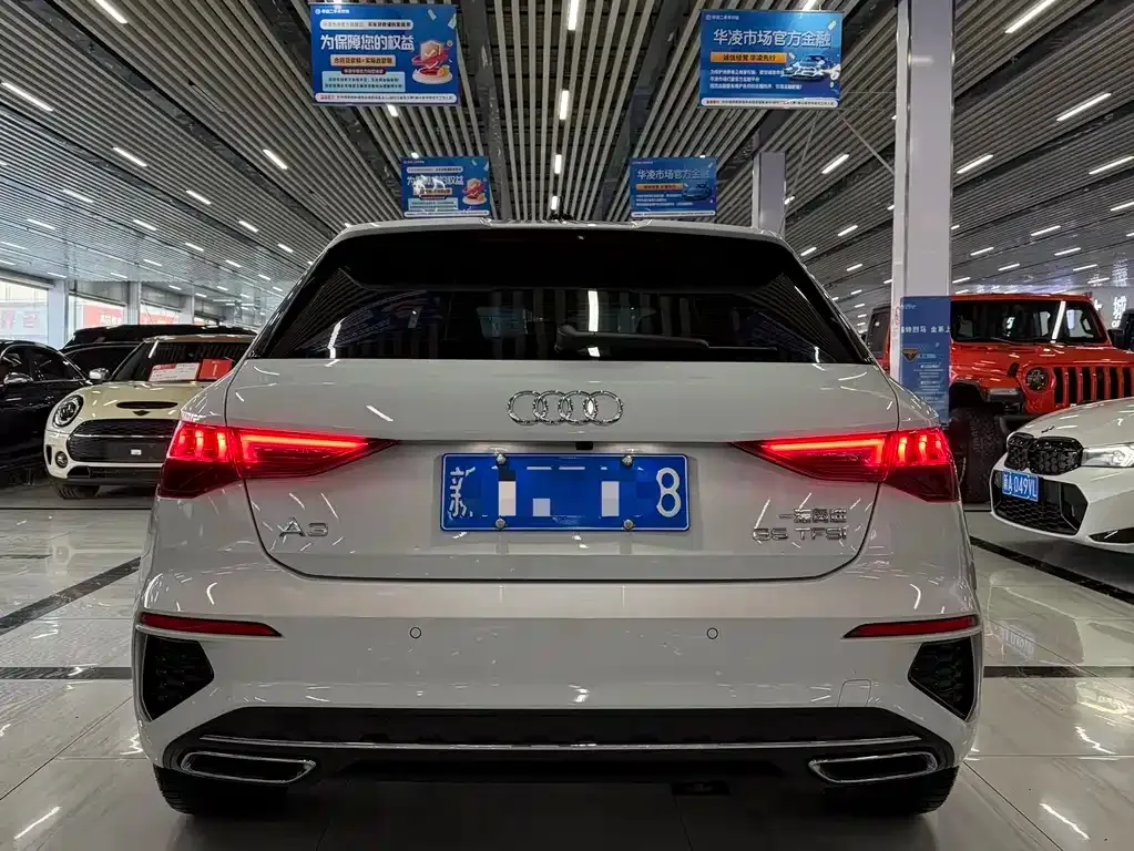 Audi A3 2024 из CN, фото 5