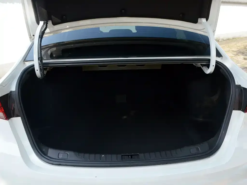 Buick Verano 2024 из CN, фото 9
