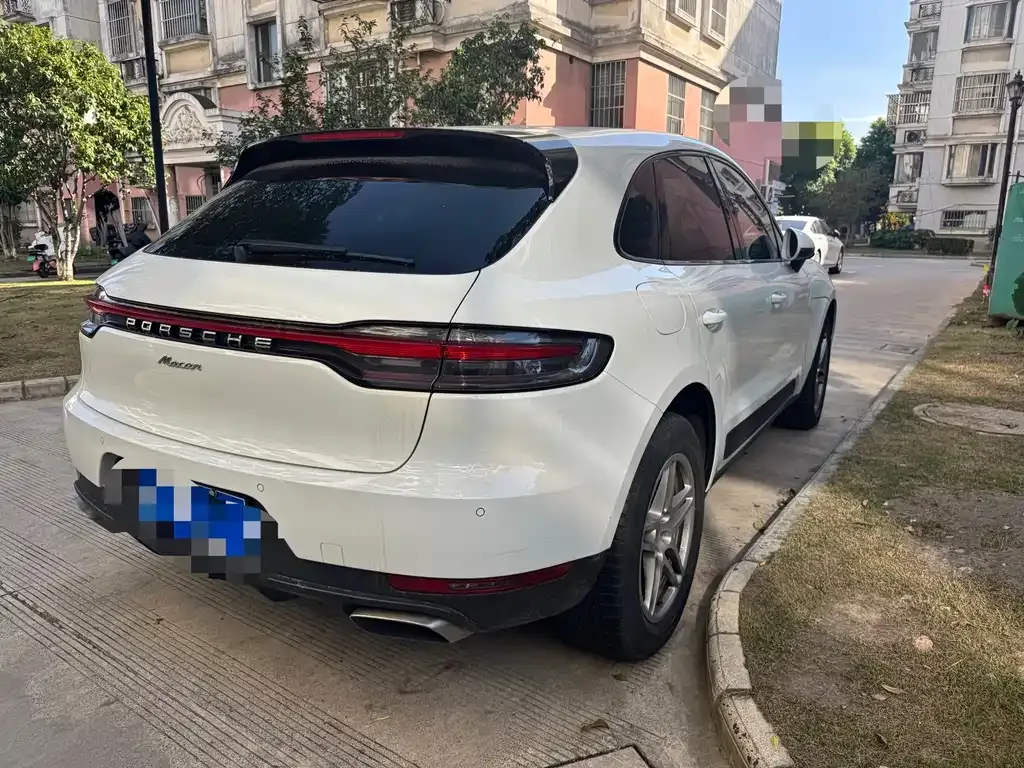 Porsche Macan — фото 3