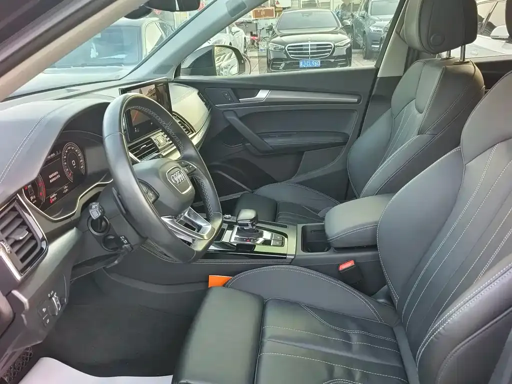 Audi Q5L 2023 из CN, фото 7