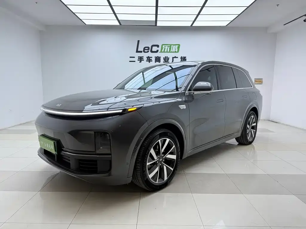 Li Auto L8 2023 из CN, фото 1