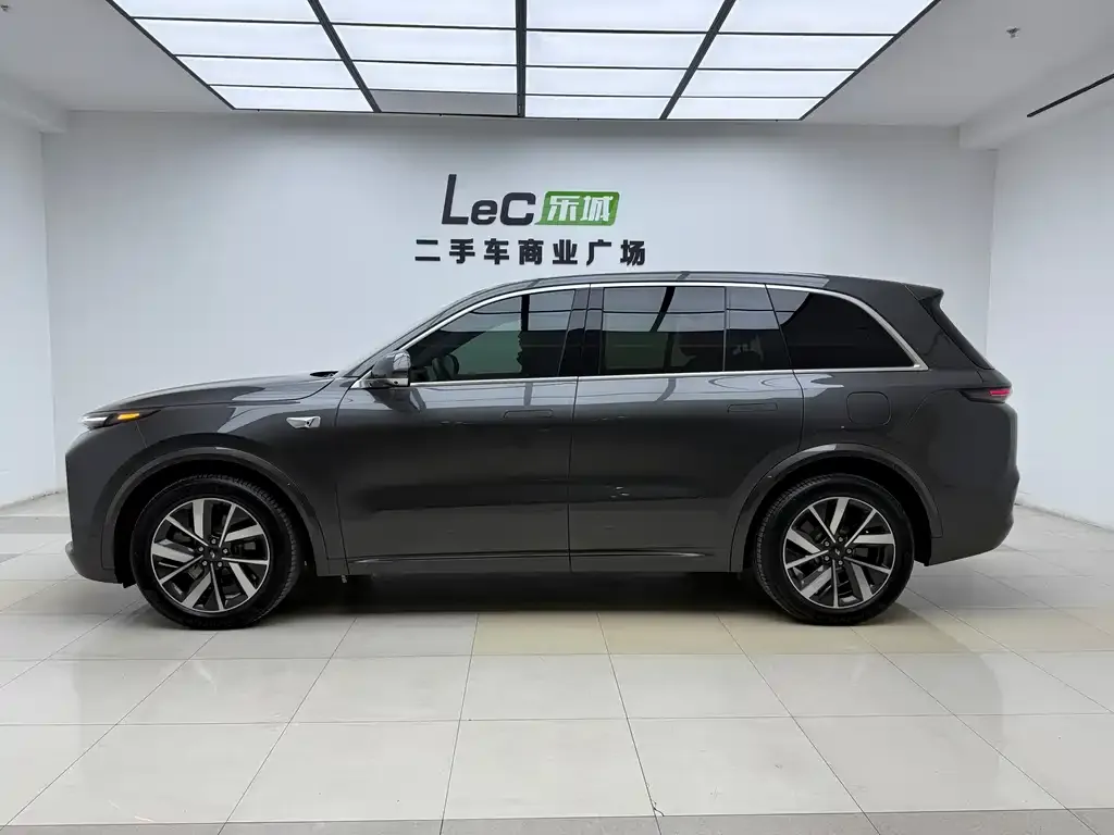 Li Auto L8 2023 из CN, фото 4