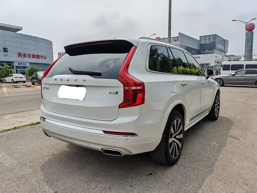 Volvo XC90 2021 из CN, фото 3