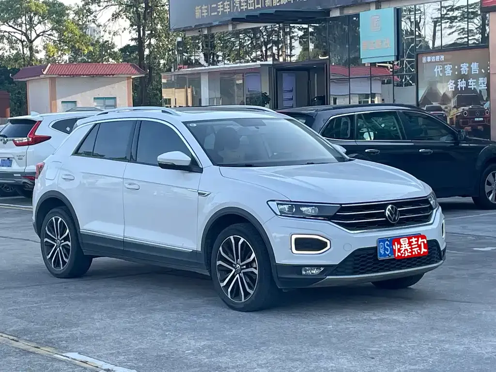 Volkswagen T-Roc 2021 из CN, фото 3