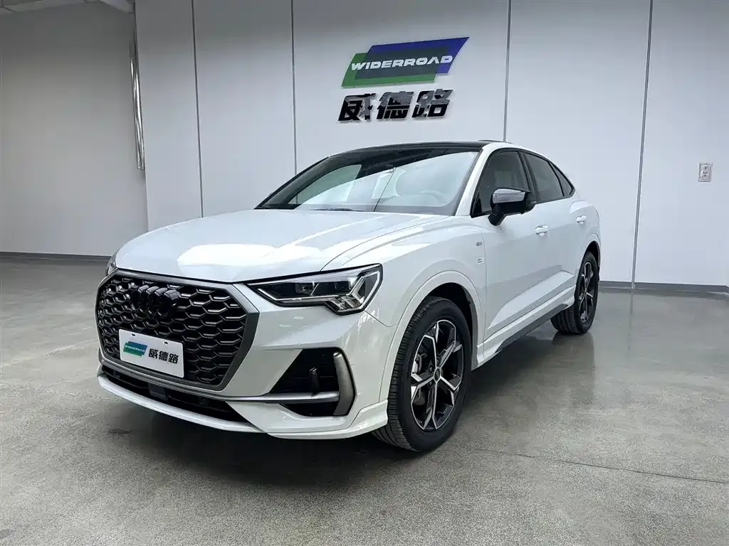 Audi Q3 Sportback 2024 из CN, фото 1