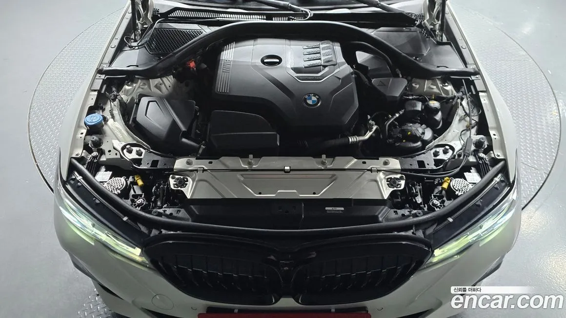 BMW 3-Series 2022 из KR, фото 6