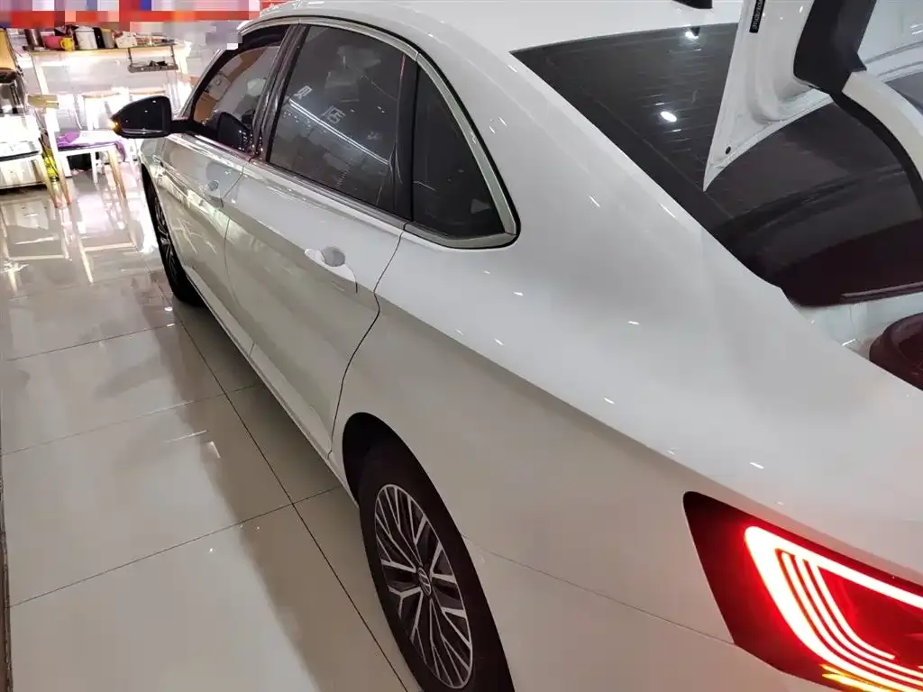 Volkswagen Sagitar 2024 из CN, фото 4
