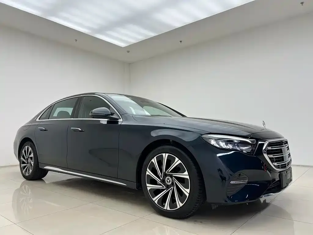 Mercedes-Benz E-Class 2025 из CN, фото 3