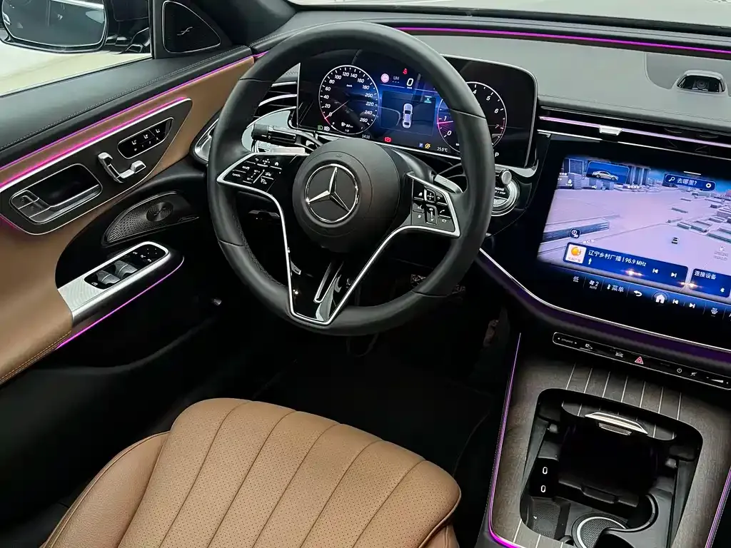 Mercedes-Benz E-Class 2025 из CN, фото 5
