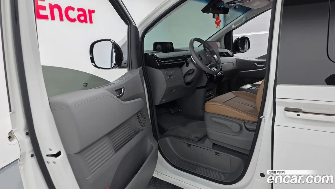 Hyundai Staria 2023 из KR, фото 10