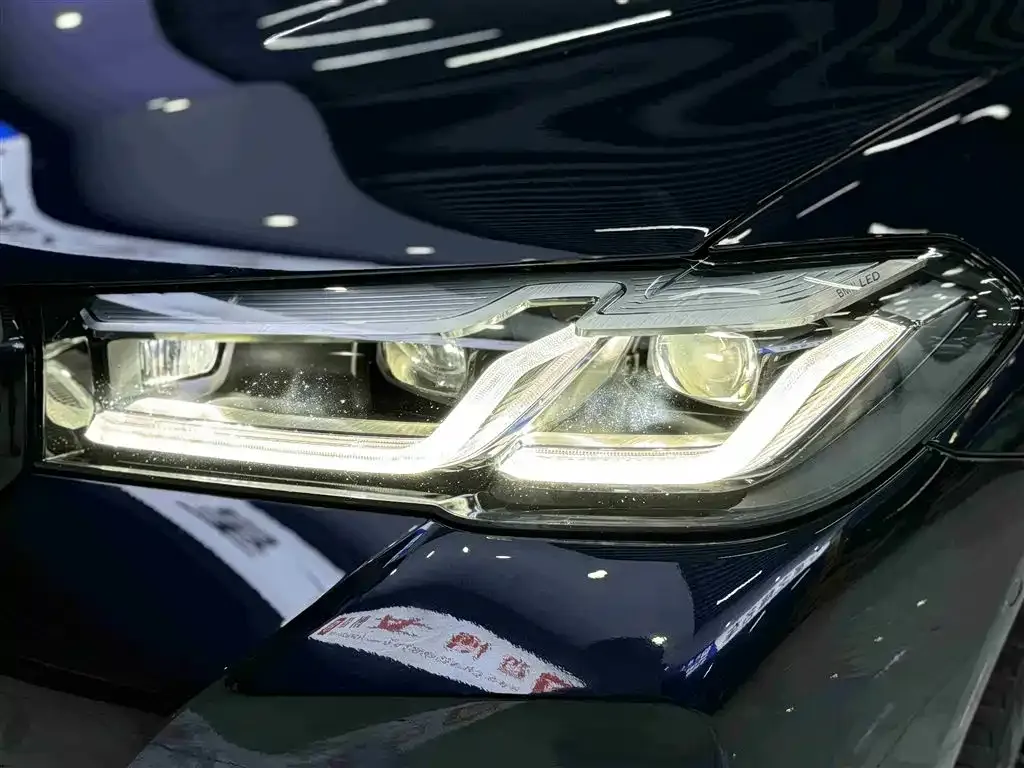BMW 5 Series 2021 из CN, фото 7
