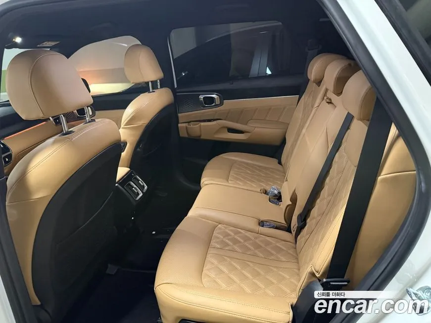 Kia Sorento — фото 6