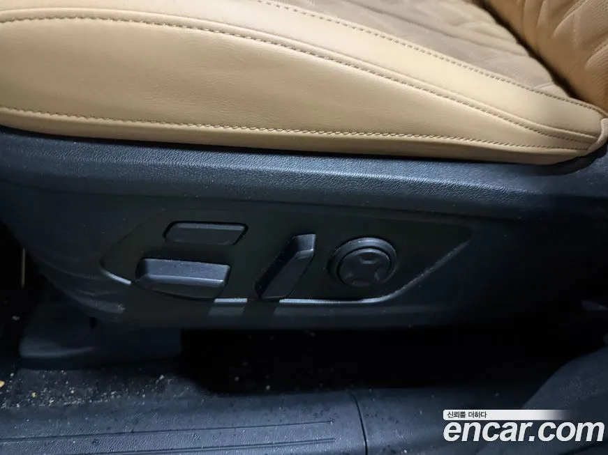 Kia Sorento — фото 7