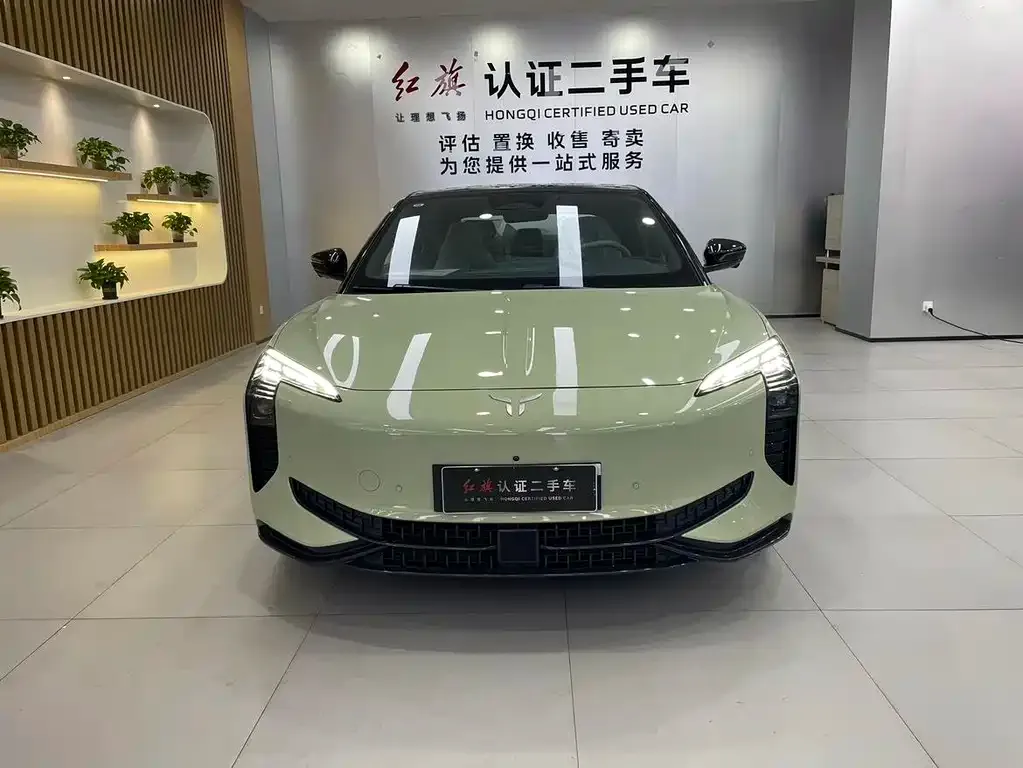 Hongqi EH7 2024 из CN, фото 2