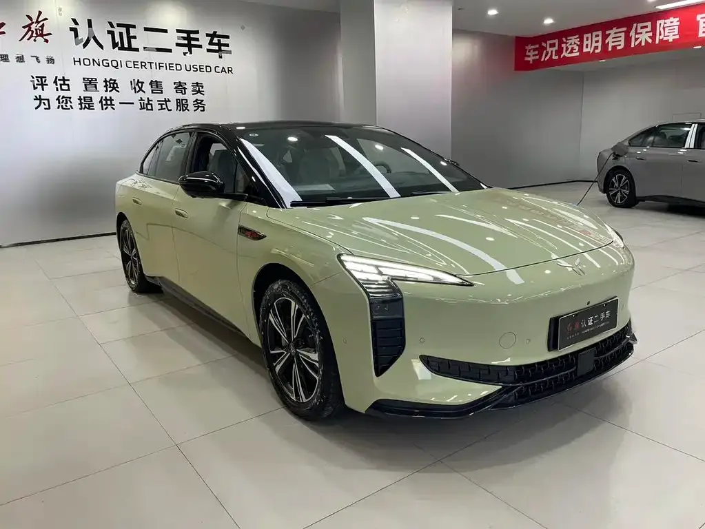 Hongqi EH7 2024 из CN, фото 3
