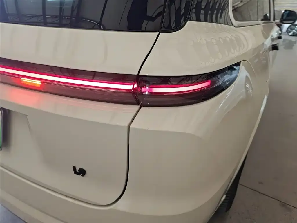 Li Auto L9 2023 из CN, фото 8