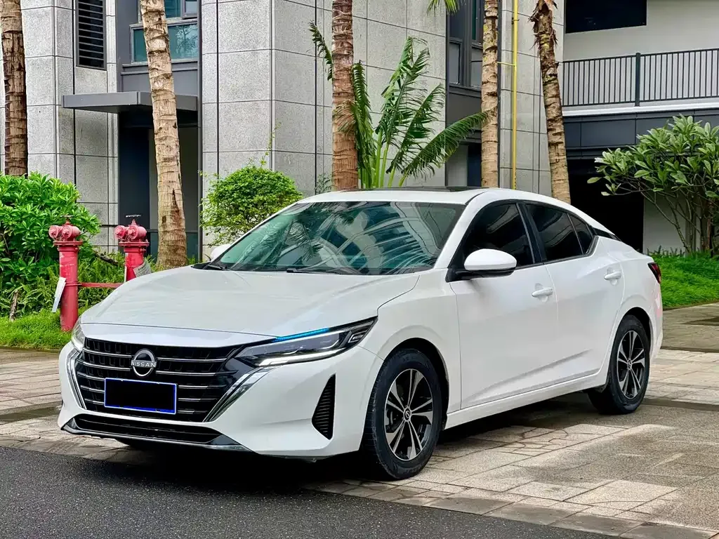 Nissan Sylphy 2023 из CN, фото 1