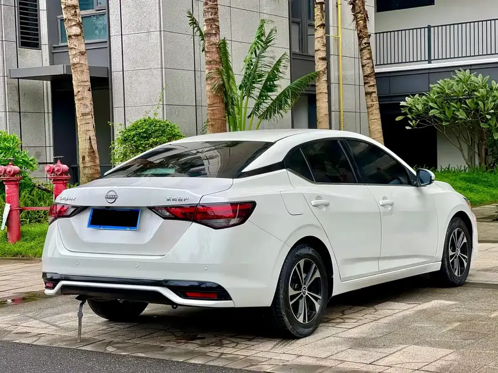 Nissan Sylphy 2023 из CN, фото 9