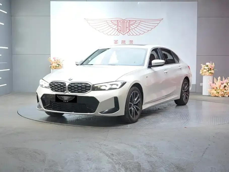 BMW 3 Series 2023 из CN, фото 1