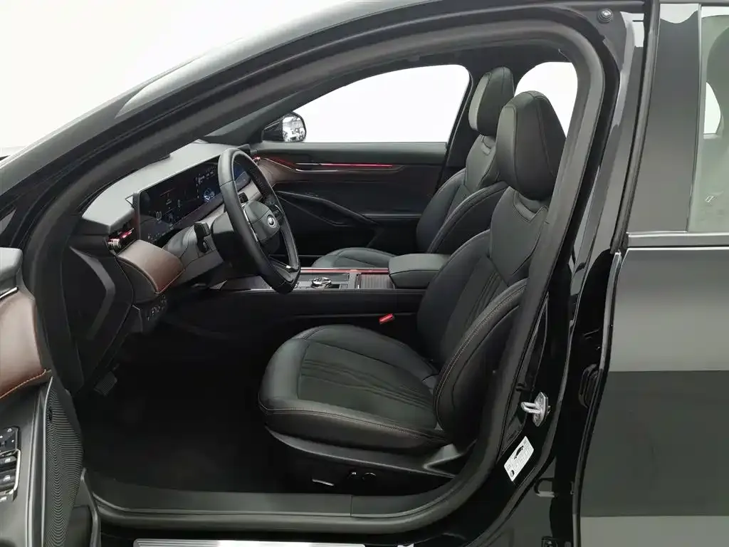 Ford Mondeo 2023 из CN, фото 10