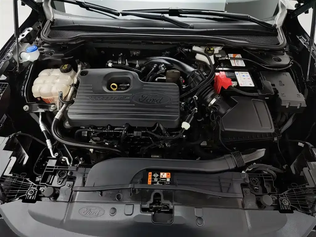 Ford Mondeo 2023 из CN, фото 6