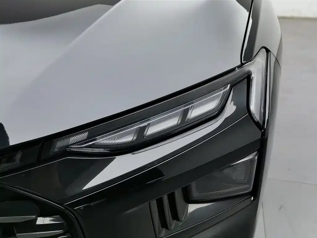 Ford Mondeo 2023 из CN, фото 7