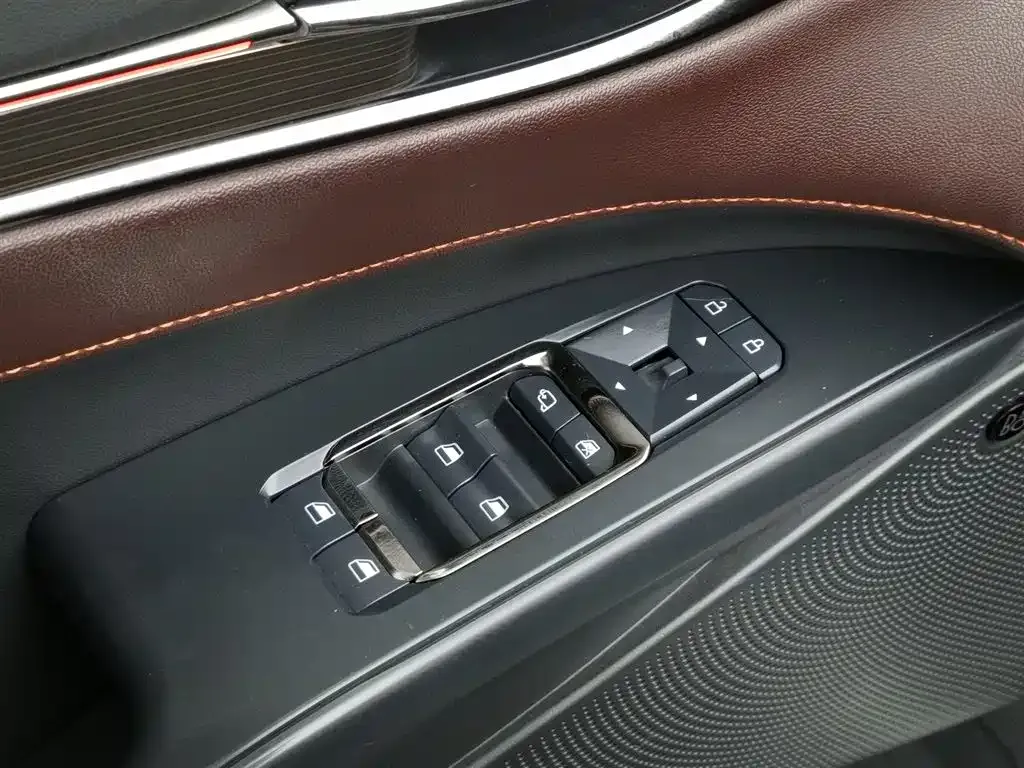 Ford Mondeo 2023 из CN, фото 9