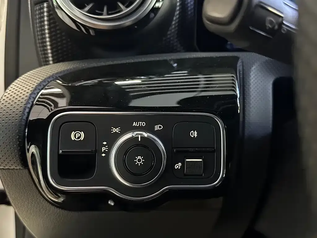Mercedes-Benz A-Class 2021 из CN, фото 5