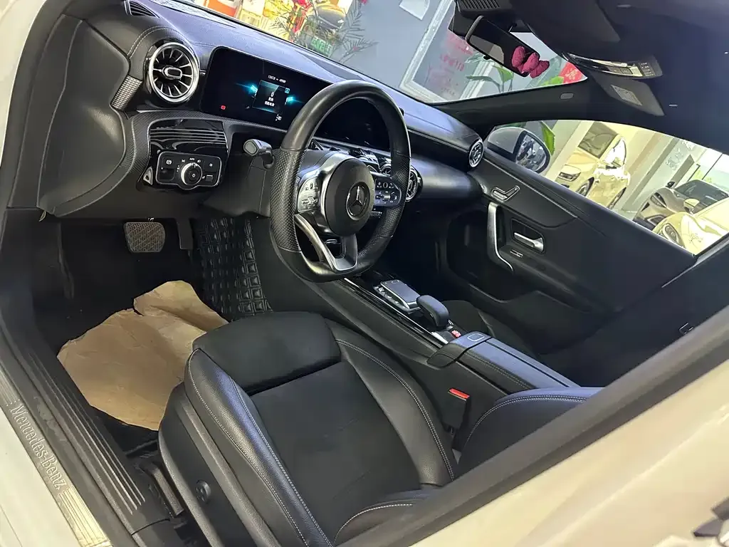 Mercedes-Benz A-Class 2021 из CN, фото 8