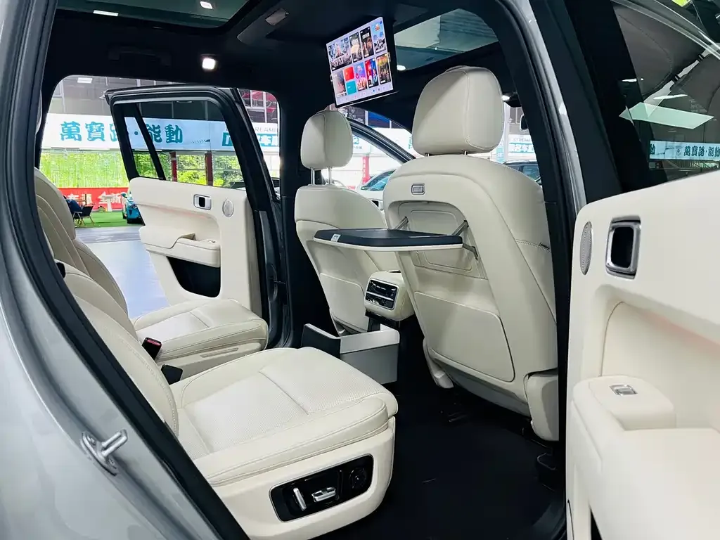 Li Auto L9 2023 из CN, фото 10