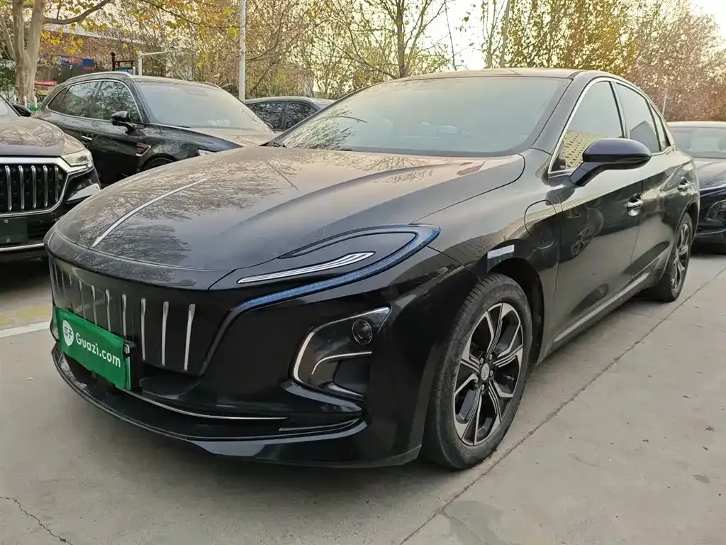Hongqi E-QM5 2023 из CN, фото 2