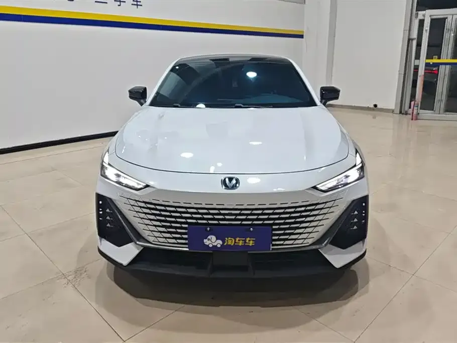 Changan UNI-V 2022 из CN, фото 2