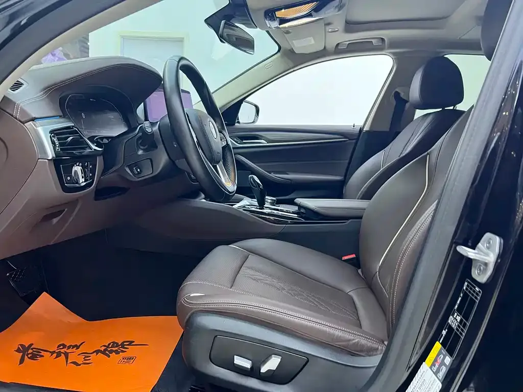 BMW 5 Series New Energy 2023 из CN, фото 4