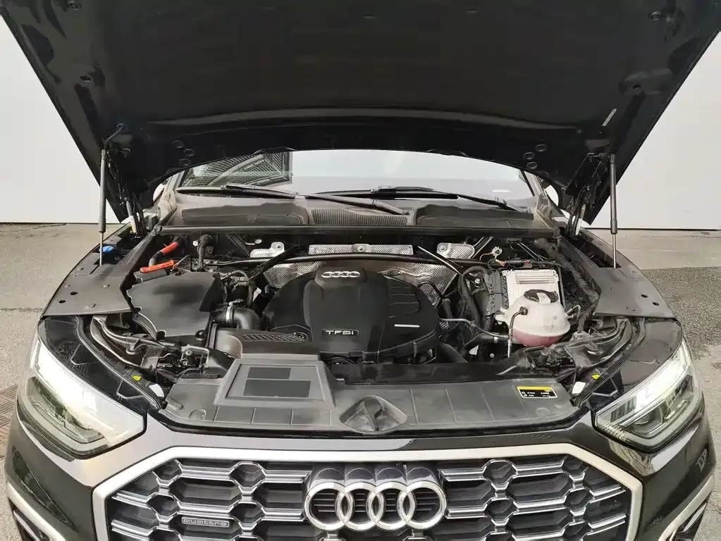 Audi Q5L 2022 из CN, фото 8