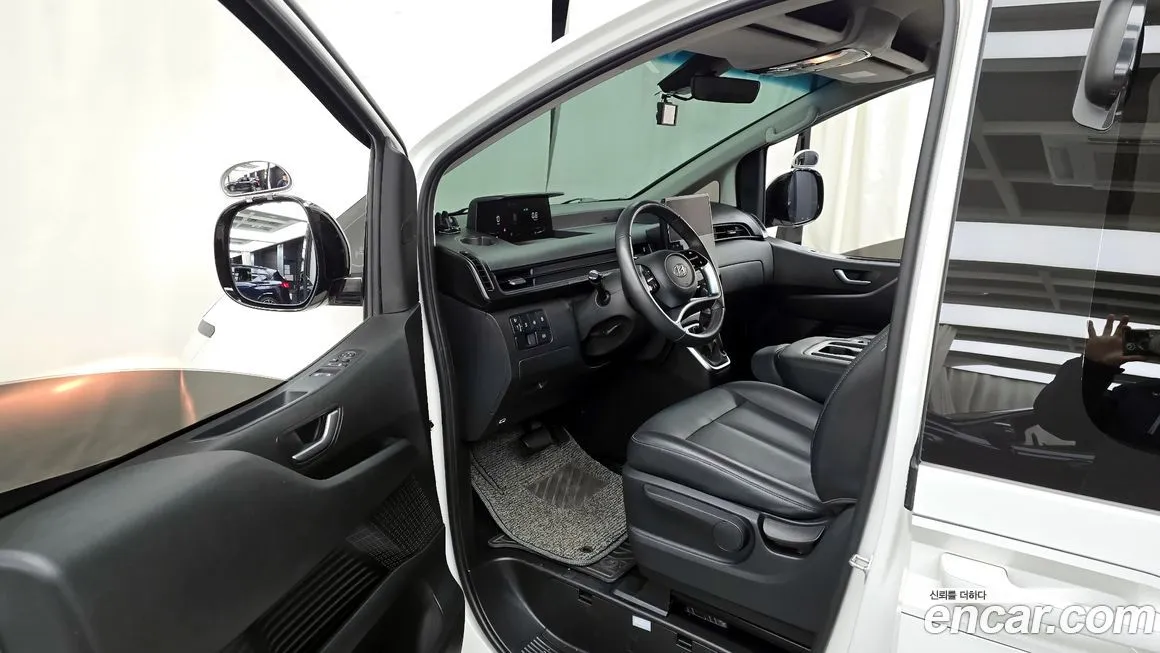 Hyundai Staria 2023 из KR, фото 10
