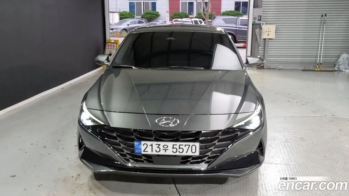 Hyundai AVANTE 2022 из KR, фото 2