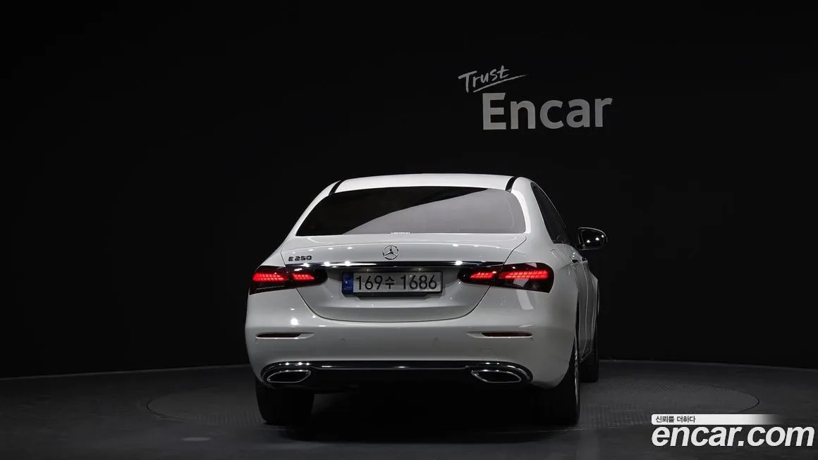 Mercedes-Benz E-Class 2022 из KR, фото 4