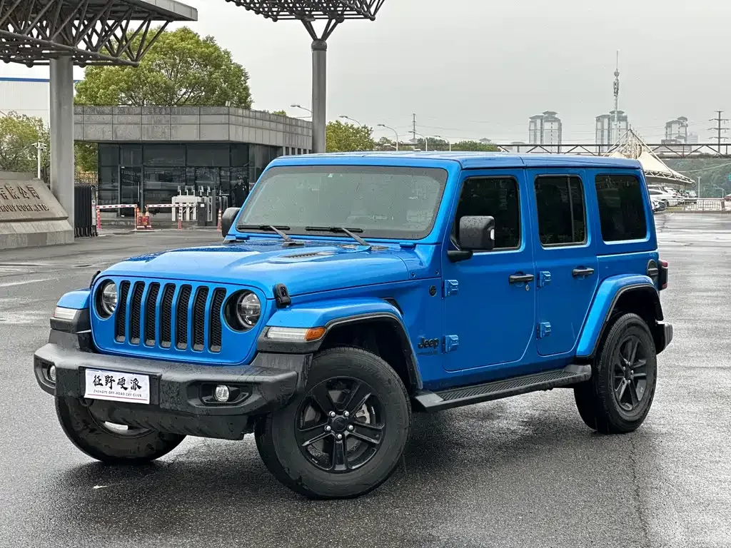 Jeep Wrangler 2023 из CN, фото 1