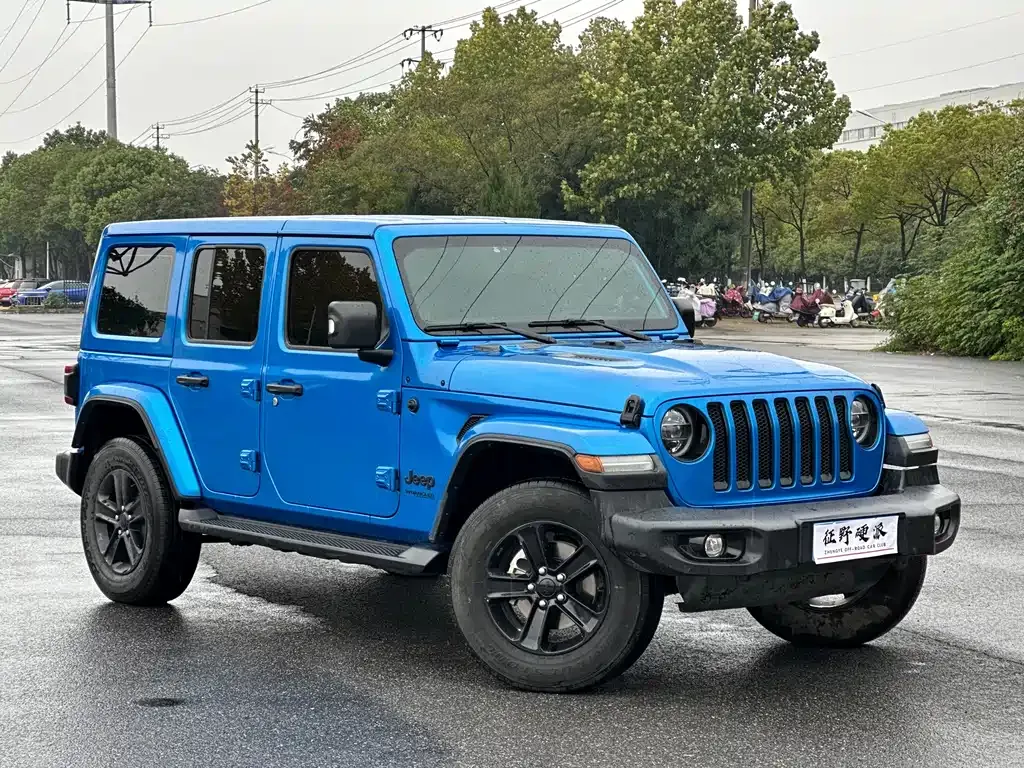 Jeep Wrangler 2023 из CN, фото 3