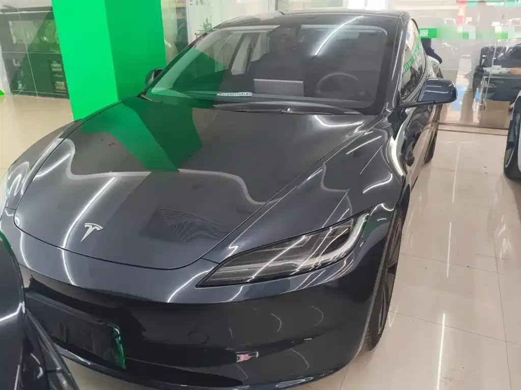 Tesla Model 3 — фото 3