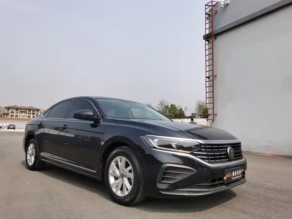 Volkswagen Passat — фото 3